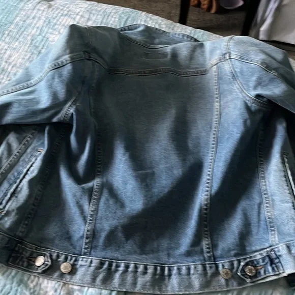 lucky brand denim jacket - Picture 4 of 4